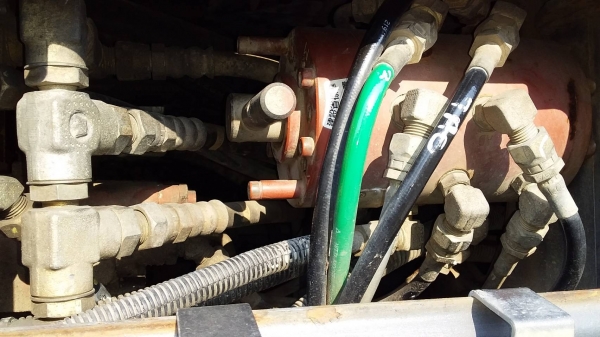 ต้องการขายรถขุดยี่ห้อKoBelco-sk30sr-2 รถนอกนำเข้าจากญี่ปุ่น ต้องการขายรถขุดยี่ห้อKoBelco-sk30sr-2 รถนอกนำเข้าจากญี่ปุ่น