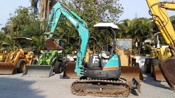 ต้องการขายรถขุดยี่ห้อKoBelco-sk30sr-2 รถนอกนำเข้าจากญี่ปุ่น