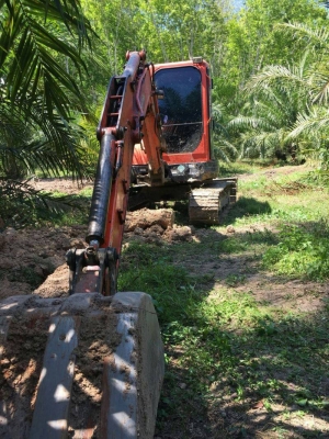 ขายแบคโฮ KUBOTA KX1613 เอกสารเล่มรถทำงาน8100 ชม.ทะเบียนราคา 600,000