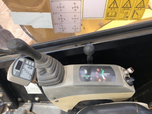 ขายรถขุด CAT 305SR คอนโทรลสั้น ปั๊มนิ้ว นำเข้าเองจากญี่ปุ่น สภาพสวยพร้อมใช้ ขายรถขุด CAT 305SR คอนโทรลสั้น ปั๊มนิ้ว นำเข้าเองจากญี่ปุ่น สภาพสวยพร้อมใช้