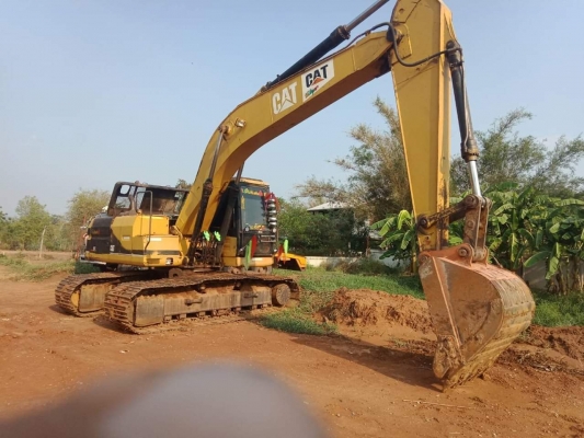 ขายรถขุดแบ็คโคCAT320 เครื่อง6BGโบว์ เอกสารเล่มทะเบียนพร้อมใช้งาน ช่วงล่างเอวดี ติดต่อ080-7964423  เว็บไซด์ส่วนตัว http://truck1sell.com/ https://www.facebook.com/TRUCK1SELL ไอดีไลน์ID0807964423 ID4423033