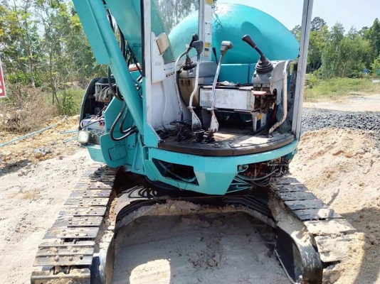 ขายรถขุดแบ็คโคSK 55URโกเบลโก้สภาพพร้อมใช้งาน เครื่องเดิม บูมสวย