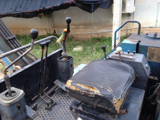 ขายรถแม็คโคร ขนาด 30 ราคาถูกพร้อมลงงาน 089-9074308