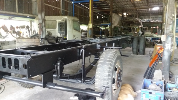 คัสซีอีซูซุ6ล้อตัวใหม่หัวตึกช่วงยาว7เมตร ขาดหัวกับเครื่องเอกสารพร้อมโอน คัสซีอีซูซุ6ล้อตัวใหม่หัวตึกช่วงยาว7เมตร ขาดหัวกับเครื่องเอกสารพร้อมโอน