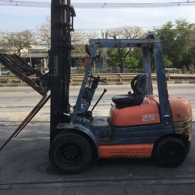 ขายรถตักยางพารา ขายรถตักยางพารา