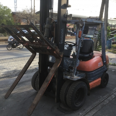 ขายรถตักยางพารา ขายรถตักยางพารา