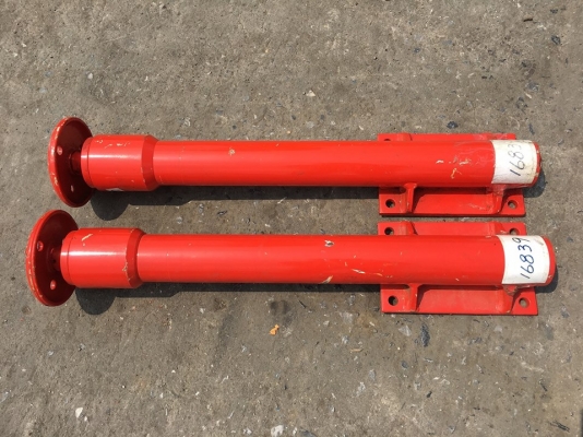 ขาช้าง เครนพับ ยี่ห้อ FASSI -รุ่นใหม่ สภาพสวย ของยุโรป -แกนกระบอก เงาสวย ไม่มีสนิม ไม่มีตามด -ซีลแน่นๆ ไม่เยิ้ม สะอาด ไม่รั่วซึม