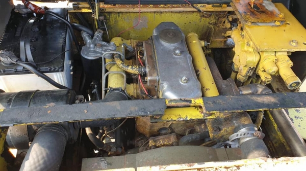 WS500 มิตซู (รถนอก นำเข้า ขายถูก)@185,000บาท.น้ำมันดีเซล ขับเคลือน4ล้อ ตักได้1คิว เอวอ่อน ยกสูง3เมตร สีเดิมๆระบบทำงานดีทุกระบบ  เป็นรถนอกเพื่งนำเข้ามายังไม่เคยใช้งานในไทยเลยปั้มแรงสถาพดีพร้อมใช้งานมีเอกสารอินวอย รถขายตามสภาพ เอกสารอินวอยสนใจคลิ๊ก ☎ 081-98