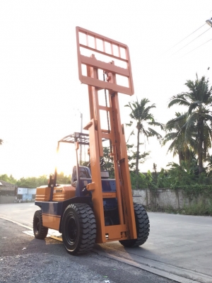อาร์ ซี เอช โฟรคลิฟท์  ขาย โตโยต้า รุ่น 5 ดีเซล 4 ตัน