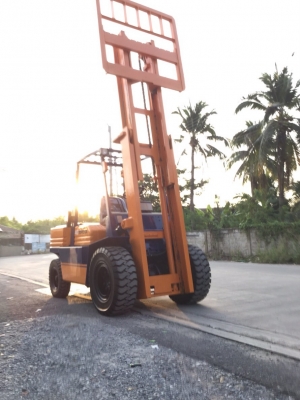 อาร์ ซี เอช โฟรคลิฟท์  ขาย โตโยต้า รุ่น 5 ดีเซล 4 ตัน