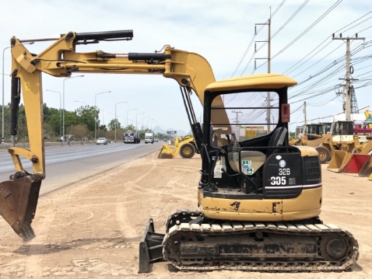 ขายรถขุด CAT 305SR คอนโทรลสั้น ปั๊มนิ้ว นำเข้าเองจากญี่ปุ่น สภาพสวยพร้อมใช้ มีVDOการทำงานครับ