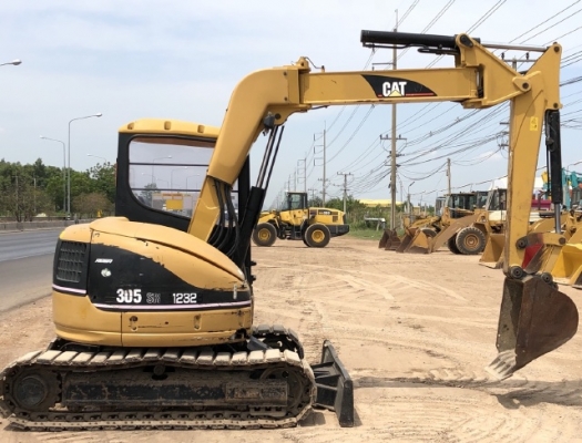 ขายรถขุด CAT 305SR คอนโทรลสั้น ปั๊มนิ้ว นำเข้าเองจากญี่ปุ่น สภาพสวยพร้อมใช้ มีVDOการทำงานครับ