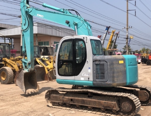 ขายรถขุด KOBELCO SK135SR อาร์มพิเศษ นำเข้าเองจากญี่ปุ่น สภาพสวยพร้อมใช้ มีVDOการทำงานครับ