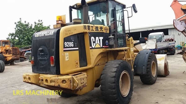 รถตักล้อยาง CAT 928 G