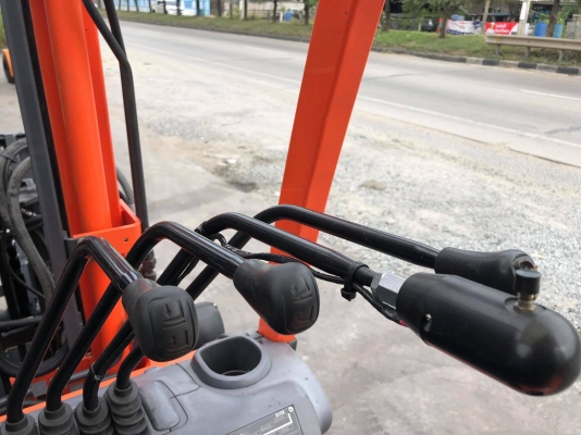 ขายรถโฟล์คลิฟท์สำหรับโหลดเข้าตู้สินค้า พุชพูล ขายรถโฟล์คลิฟท์สำหรับโหลดเข้าตู้สินค้า พุชพูล