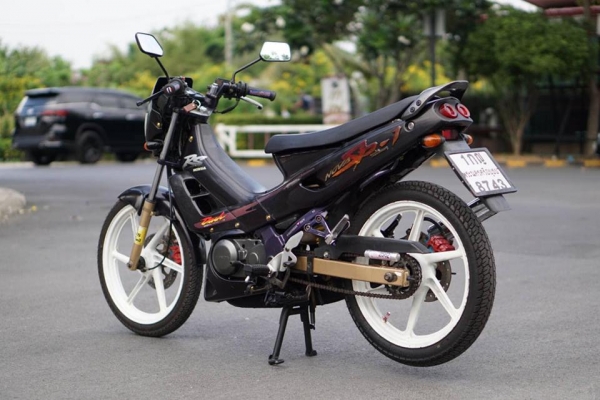 ร้าน วุฒิ นนบุรี ขาย HONDA DASH 125 SP1 รถาสนแห้งๆเดิมๆทะเบียนโอน