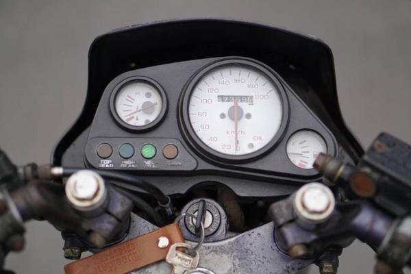 ร้าน วุฒิ นนบุรี ขาย HONDA DASH 125 SP1 รถาสนแห้งๆเดิมๆทะเบียนโอน