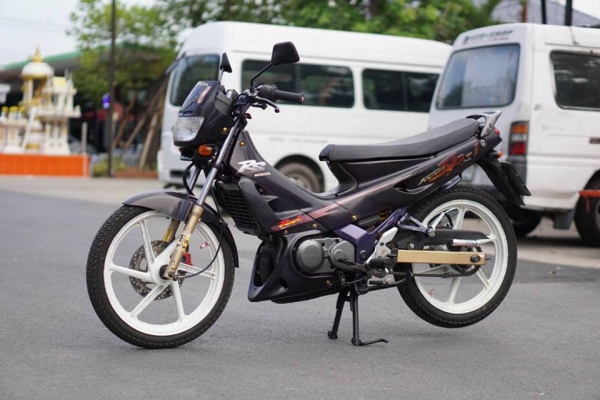 ร้าน วุฒิ นนบุรี ขาย HONDA DASH 125 SP1 รถาสนแห้งๆเดิมๆทะเบียนโอน