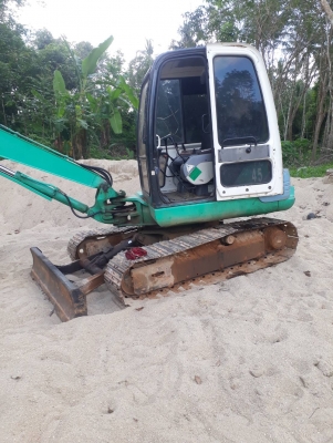 ขายแบคโฮKOMATSU PC45-1 ไม่มีเอกสารราคา 480,000