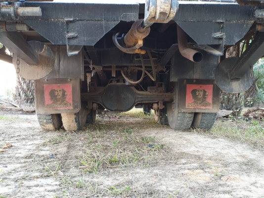 ขายรถบรรทุกหัวยาว 10 ล้ัอเทรลเลอร์ ISUZU145 แรงม้ามีสะพานหลังทะเบียนแจ้งม.79 ราคา 180,000