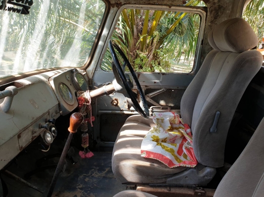 ขายรถบรรทุกหัวยาว 10 ล้ัอเทรลเลอร์ ISUZU145 แรงม้ามีสะพานหลังทะเบียนแจ้งม.79 ราคา 180,000