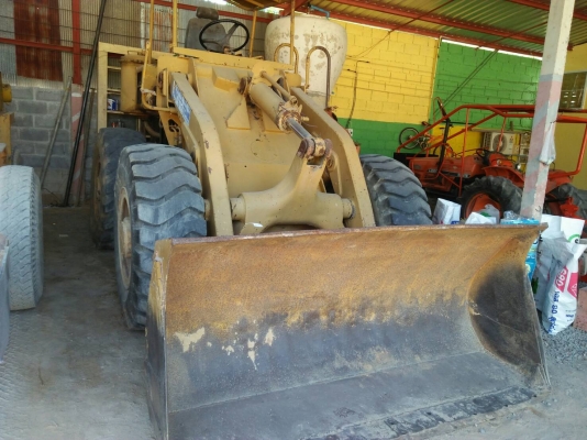 ขายรถตักล้อยาง KOMATSU JH60 ราคา  320,000