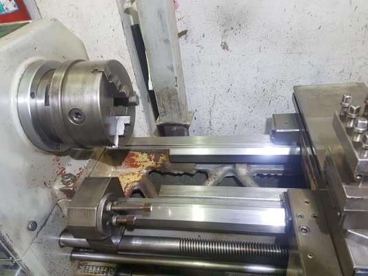 **ขายถูกๆเครื่องกลึงมือสองจากญี่ปุ่น** TUDA 5 Feet 400x620 มม. สวย แน่นๆ เงียบๆทุกเกียร์ พร้อมใช้งานครับ