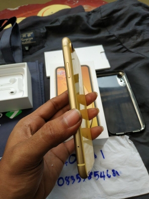 Iphone xr 64g