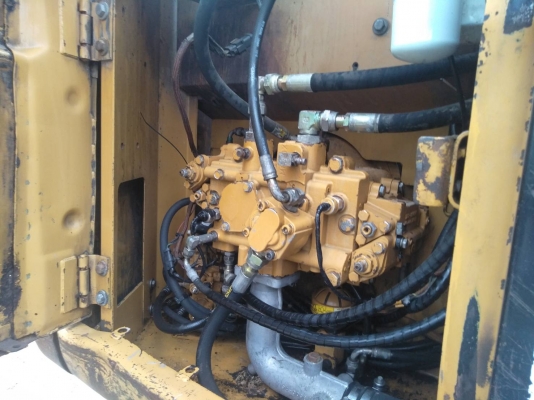 มี VDO ให้ชม.รถแบคโฮ CAT 312 C ราคา 850000 มี VDO ให้ชม.รถแบคโฮ CAT 312 C ราคา 850000