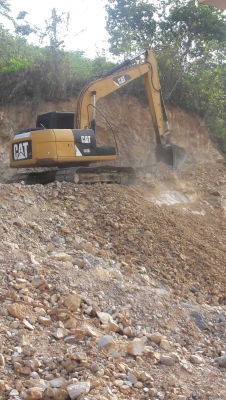 ขายรถแบคโฮ CAT 312 D2 ไมล์ 5700 ชม.ราคา 1500000