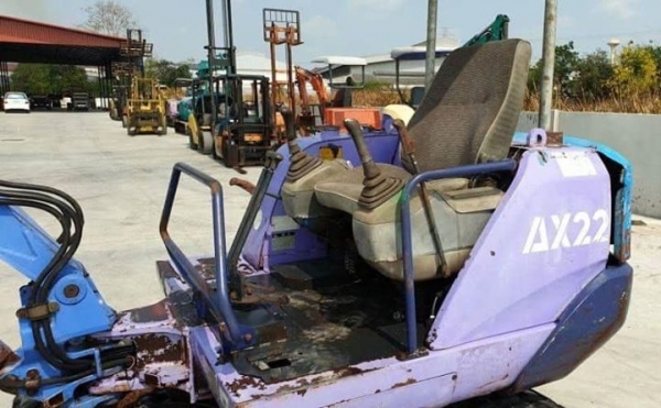 AX22 @175,000บาท (รถนอก นำเข้า ขายถูก) รถแบคโฮ AIRMAN คอลโทลสั้นน้ำมันปั้มนี้ว (เทียบเท่าPC25) รถนอกสถาพดี รถพร้อมใช้ รถเพิ่งนำเข้ามา รถยังไม่เคยใช้งานในไทยเลย เครื่องอีซูซู3สูบ เครื่องดีปั้มเเรง บูมอาร์มสวย ช่างล่างดี รถสวย ไฟฟ้าเต็มเร็วแรง รถไม่โหลดพร้อ