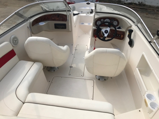 ขายเรือ Speedboat นำเข้าจากอเมริกา Rinker 192 Captiva