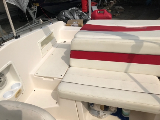 ขายเรือ Speedboat นำเข้าจากอเมริกา Rinker 192 Captiva
