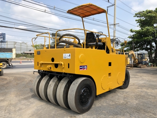 ขายรถบด 9 ล้อ MITSUBISHI MR20เครื่องยนต์ มิตซูบิชิ พร้อมใช้งาน นำเข้าเองจากประเทศญี่ปุ่น ติดต่อ 063-9316985 ID LINE : 0639316985 ครับ ขายรถบด 9 ล้อ MITSUBISHI MR20เครื่องยนต์ มิตซูบิชิ พร้อมใช้งาน นำเข้าเองจากประเทศญี่ปุ่น ติดต่อ 063-9316985 ID LINE : 0639316985 ครับ