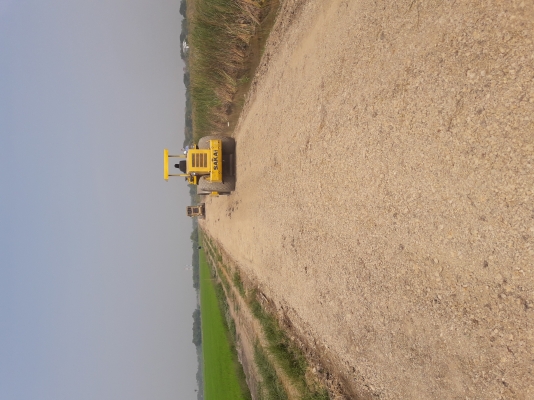 ให้เช่ารถบด10ตัน 4 ตัน ให้เช่ารถเกรดเดอร์  ให้เช่าแม็คโคร pc200  pc120