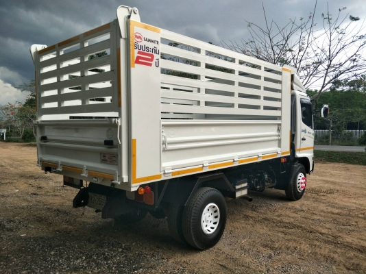 ขายรถบรรทุก 6 ล้อดัมพ์ HINO FC9J 175 แรงม้าปี 2558 ไมล์ 60000 กม. ราคา 1050000 จัดไฟแนนซ์ได้ 1000000