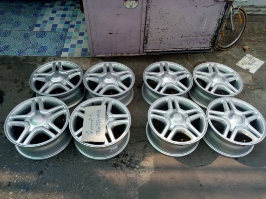 แม็ก Triton17//ViosJazz15 /1.9 ขอบ 16 ราคา 3000-4000 บาท