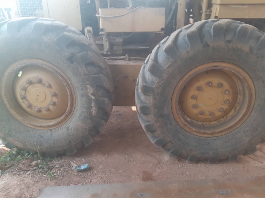 ขายรถเกรด CAT140G72V4XXX