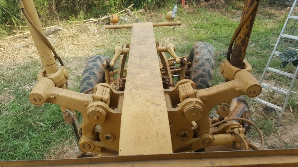 ขายรถเกรด CAT140G72V4XXX