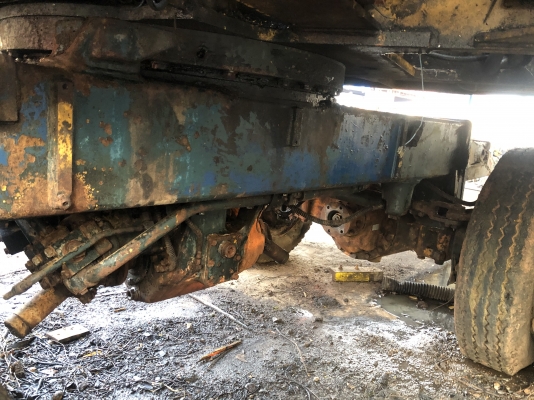 ขายแมคโค ล้อยาง2เพลา KOMATSU PW100-1