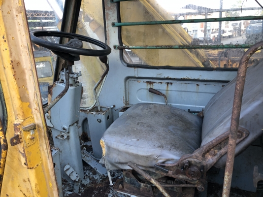 ขายแมคโค ล้อยาง2เพลา KOMATSU PW100-1