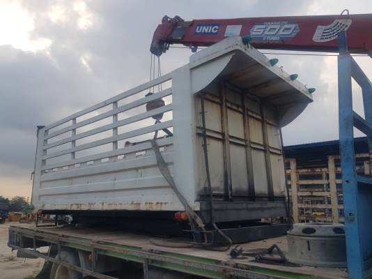 กระบะดั๊มสแตนเลส รถ 6 ล้อ