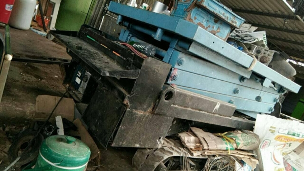 วินิตรลาดหลุมแก้ว : รับซื้อ-รื้อถอน ขายสินค้ามือสองหลายรายการ มาดูที่ร้านได้เลยครับ (โทรสอบถามก่อนได้) วินิตรลาดหลุมแก้ว : รับซื้อ-รื้อถอน ขายสินค้ามือสองหลายรายการ มาดูที่ร้านได้เลยครับ (โทรสอบถามก่อนได้)