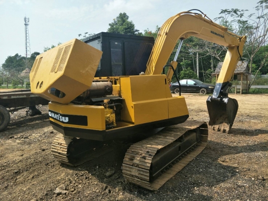 ขายรถแบคโฮ KOMATSU PC60-5 แอร์พร้อม ราคา 450000 ขายรถแบคโฮ KOMATSU PC60-5 แอร์พร้อม ราคา 450000
