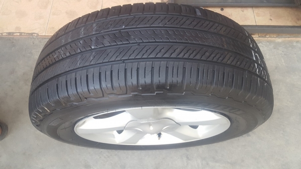 ขายล้อISUZU V Cross17 ยาง235/60/17   4 ล้อ