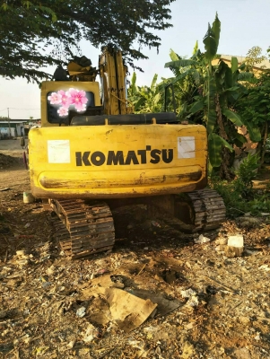 ขายรถแบคโฮ KOMATSU PC130-6 บุ้งกี๋พร้อมหัวกระแทก ราคา 950000 ขายรถแบคโฮ KOMATSU PC130-6 บุ้งกี๋พร้อมหัวกระแทก ราคา 950000
