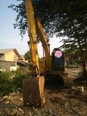 ขายรถแบคโฮ KOMATSU PC130-6 บุ้งกี๋พร้อมหัวกระแทก ราคา 950000 ขายรถแบคโฮ KOMATSU PC130-6 บุ้งกี๋พร้อมหัวกระแทก ราคา 950000