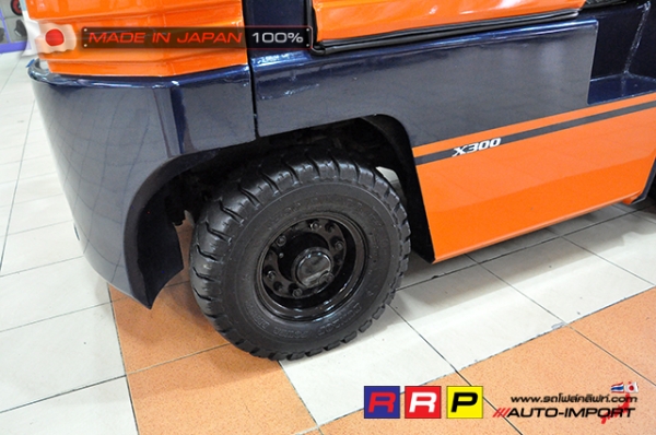 ขายรถโฟล์คลิฟท์มือสอง TOYOTA รุ่น 5FGL15-16540 นำเข้าจากประเทศญี่ปุ่น 100\% ไม่เคยใช้งานในไทย