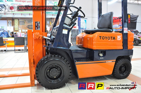 ขายรถโฟล์คลิฟท์มือสอง TOYOTA รุ่น 5FGL15-16540 นำเข้าจากประเทศญี่ปุ่น 100\% ไม่เคยใช้งานในไทย