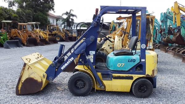 ต้องการขายรถตักล้อยางยี่ห้อKOMATSU-SG07L รถนอกนำเข้าจากญี่ปุ่น ต้องการขายรถตักล้อยางยี่ห้อKOMATSU-SG07L รถนอกนำเข้าจากญี่ปุ่น